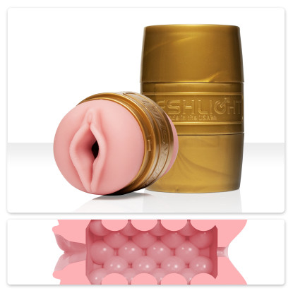 Fleshlight QUICKSHOT Stamina Training Unit Compact Male Masturbator