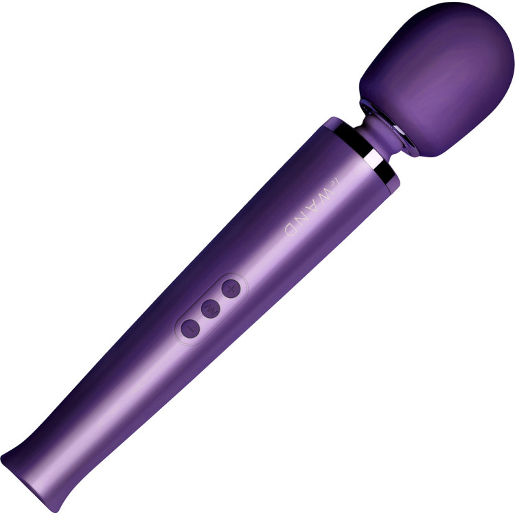 Le Wand Vibrating Massager Purple Le Wand Vibrating Massager Purple