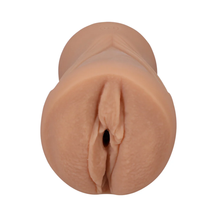 Eva Elfie ULTRASKYN™ Pocket Pussy Eva Elfie ULTRASKYN™ Pocket Pussy