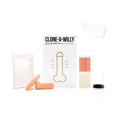 Clone-A-Willy DIY Vibrating Dildo Kit with Balls Beige