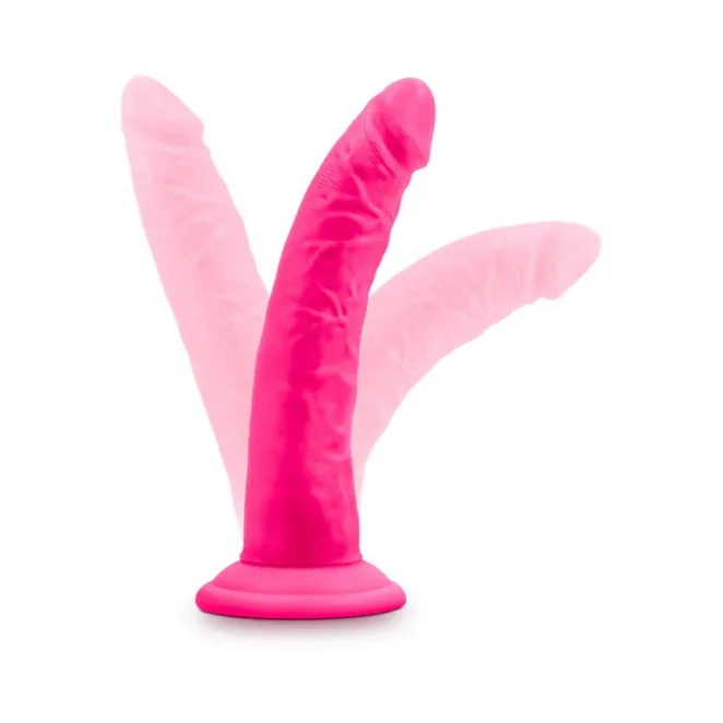 7 Inch Luxe Realistic Silicone Dildo Pink