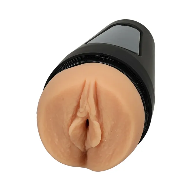 Leana Lovings ULTRASKYN™ Pussy Stroker