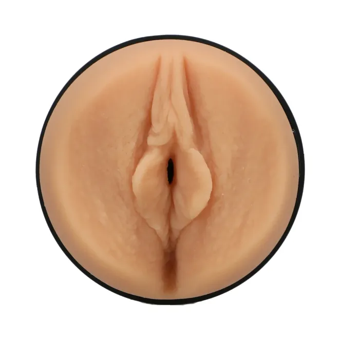 Leana Lovings ULTRASKYN™ Pussy Stroker