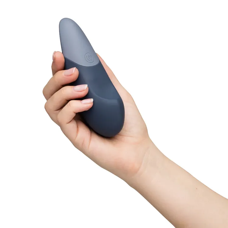 Womanizer UltraWave Lay-On Vibe in Dark Blue Womanizer UltraWave Lay-On Vibe in Dark Blue