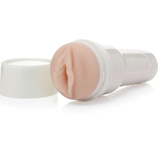 Fleshlight Elsa Jean Tasty texture realistic vagina male masturbator