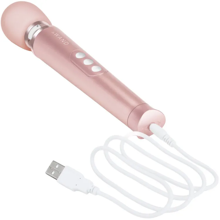 Le Wand Petite Vibrating Massager Rose Gold Le Wand Petite Vibrating Massager Rose Gold