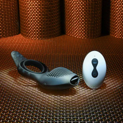 Mr. Flicker Remote-Controlled Flicking Tongue Vibrating Cock Ring