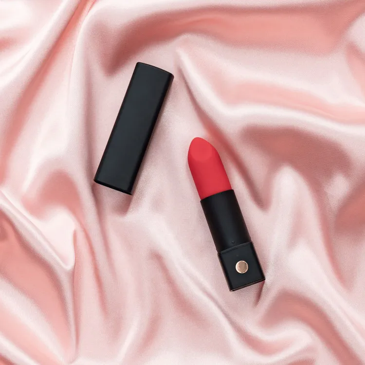 Lovense Exomoon Bluetooth Mini Lipstick Vibrator Lovense Exomoon Bluetooth Mini Lipstick Vibrator