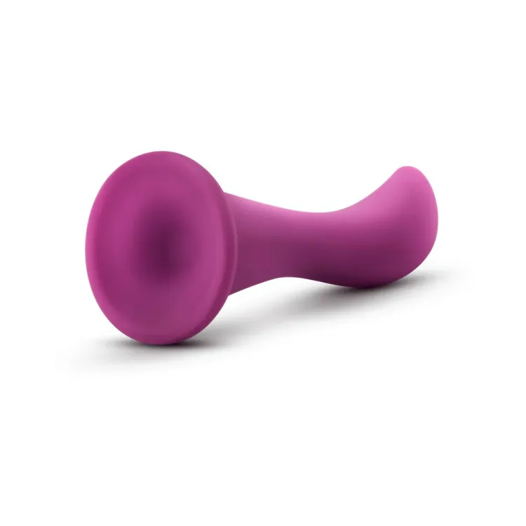 6.25 in. Bellatrix Curved Silicone Dildo