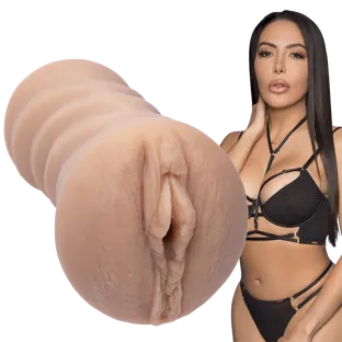 Lela Star ULTRASKYN™ Pocket Pussy