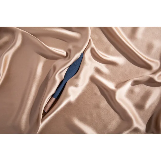 Deia Vibrating Feather Silicone Tickler Blue