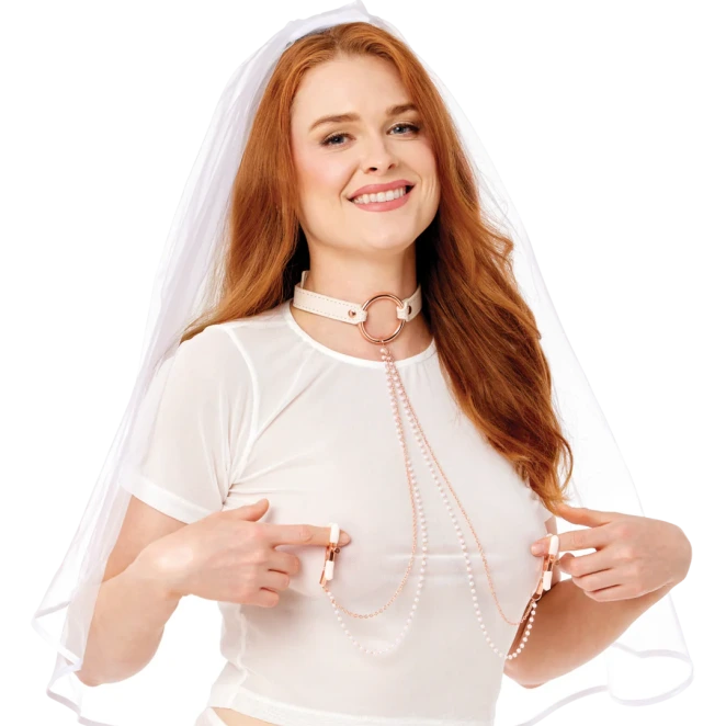 Sportsheets Peaches 'n CreaMe Faux Leather Collar and Nipple Clamps