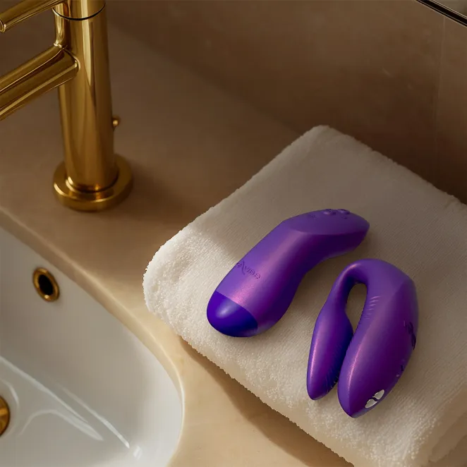 We-Vibe Chorus Pro Cosmic Purple App and Remote Controlled Couple's Vibrator