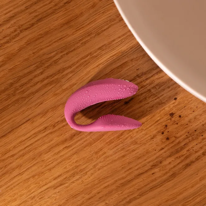 We-Vibe Sync 2 Remote Control and App Rechargeable Couple's Vibrator Rose