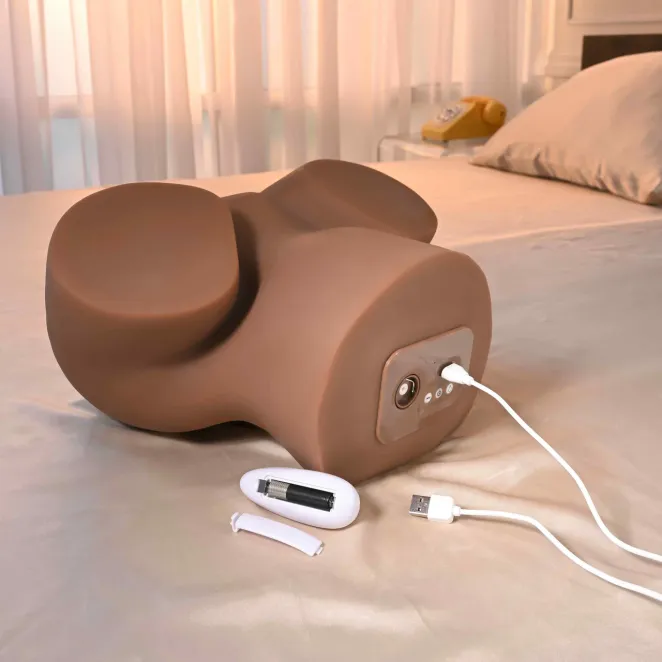 Zero Tolerance Skyler Nicole XL Squirting Pussy and Ass Masturbator Vibrating Automatic Stroker