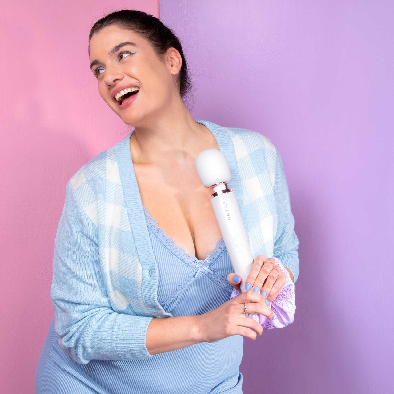 Le Wand Massager Pearl White